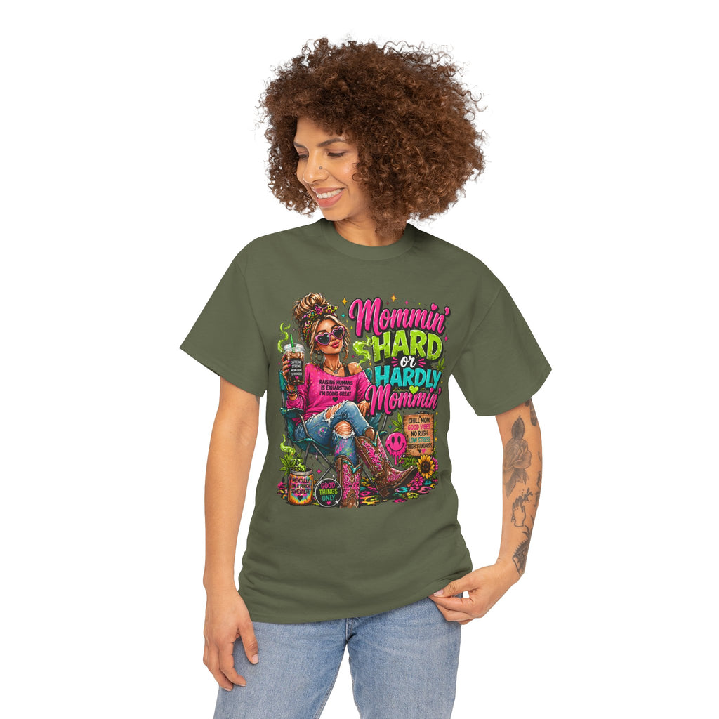 Mommin' Hard & Hardly Mommin' T-Shirt – Funny Mom Vacation Tee