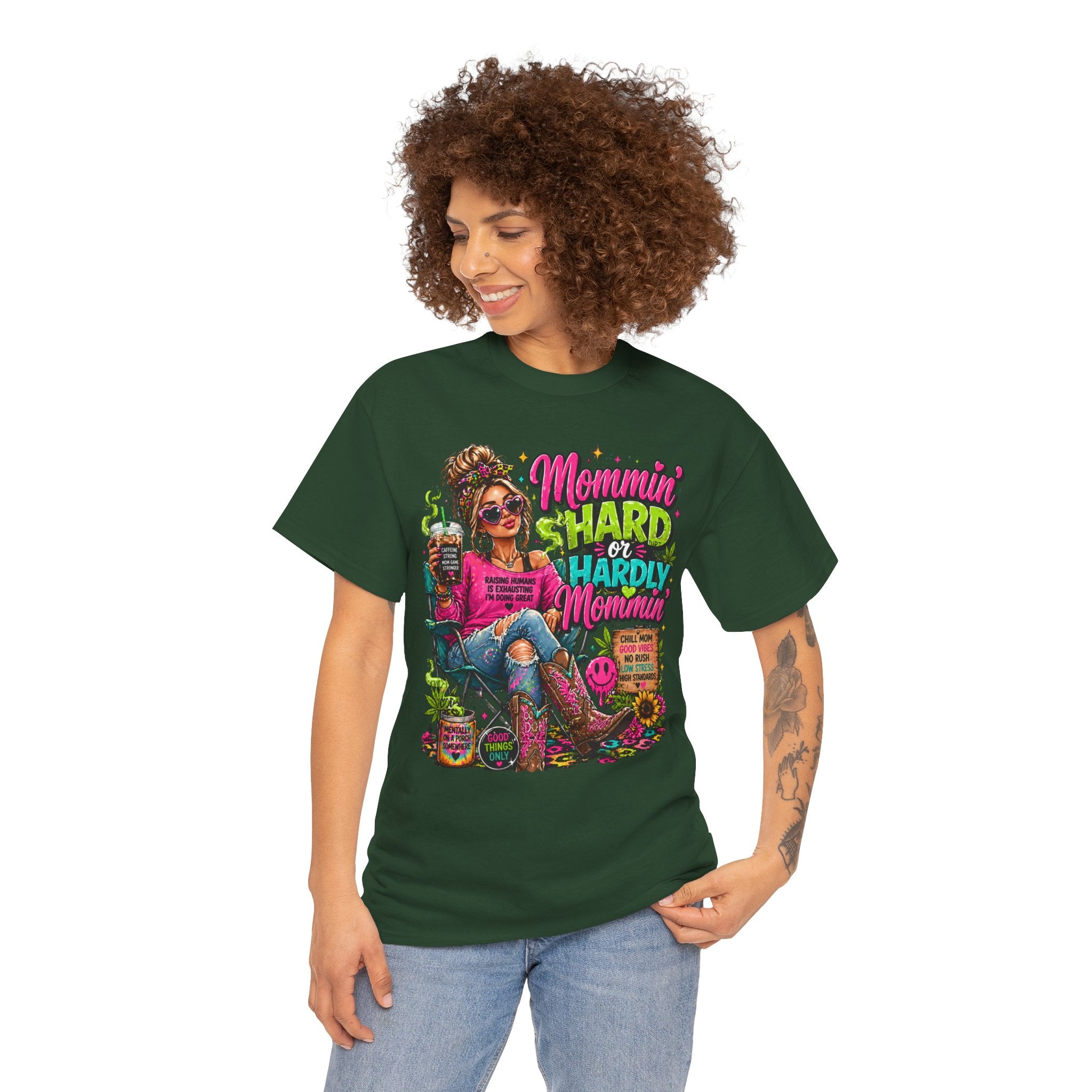 Mommin' Hard & Hardly Mommin' T-Shirt – Funny Mom Vacation Tee