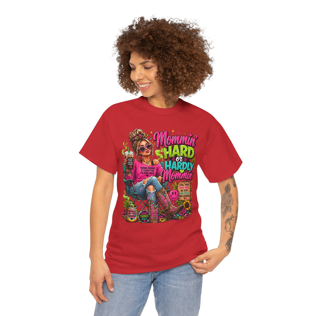 Mommin' Hard & Hardly Mommin' T-Shirt – Funny Mom Vacation Tee
