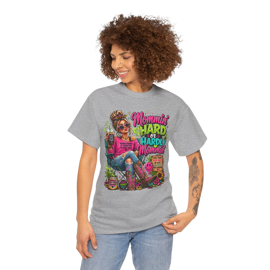 Mommin' Hard & Hardly Mommin' T-Shirt – Funny Mom Vacation Tee