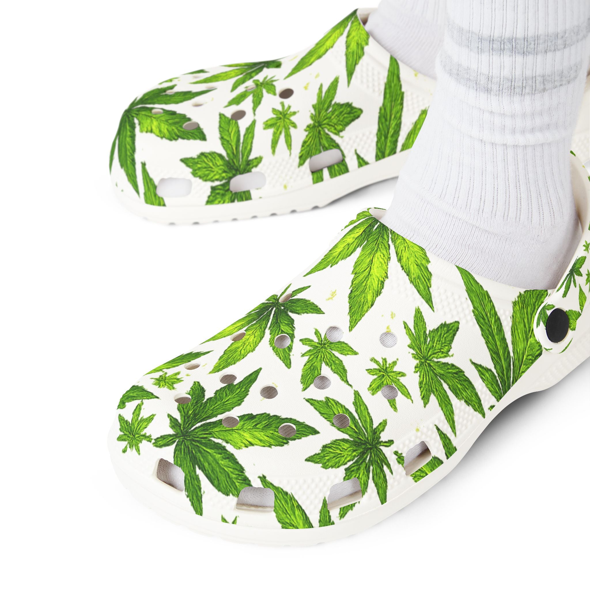 Leaf Pattern EVA Clogs — Green Botanical Foam Slip-Ons