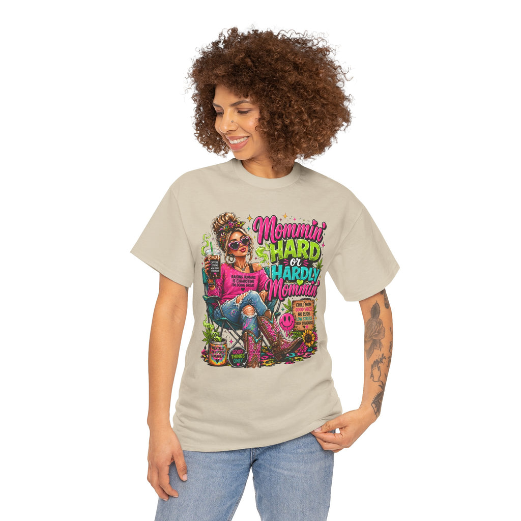 Mommin' Hard & Hardly Mommin' T-Shirt – Funny Mom Vacation Tee
