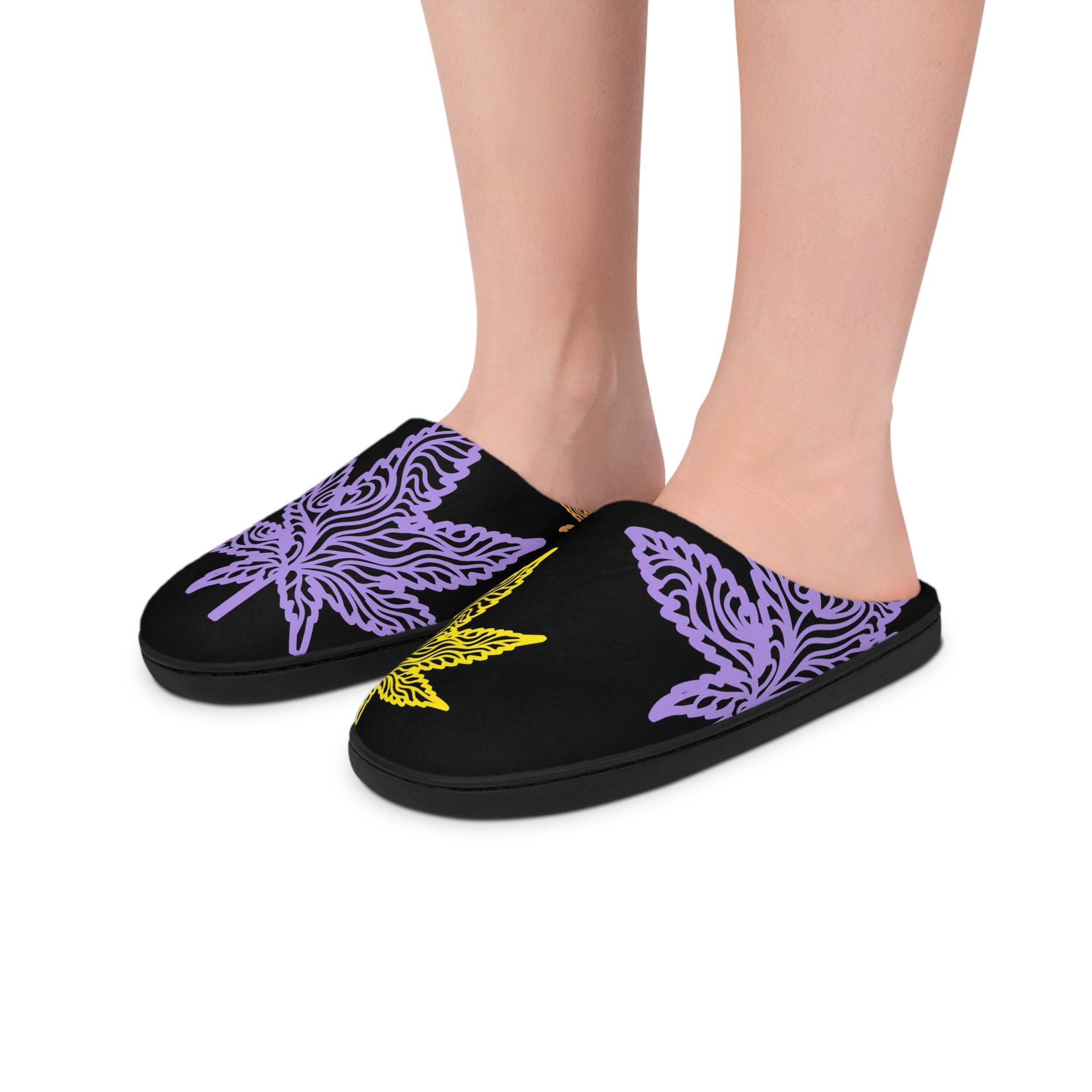 Floral Leaf Pattern Women's Indoor Slippers — Cozy Black Pastel Slip-Ons